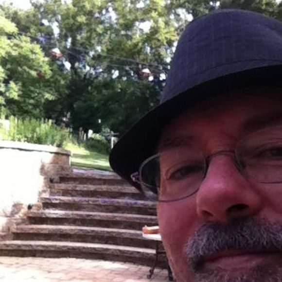 Meet your Posher, Donald - Picture 1 of 1